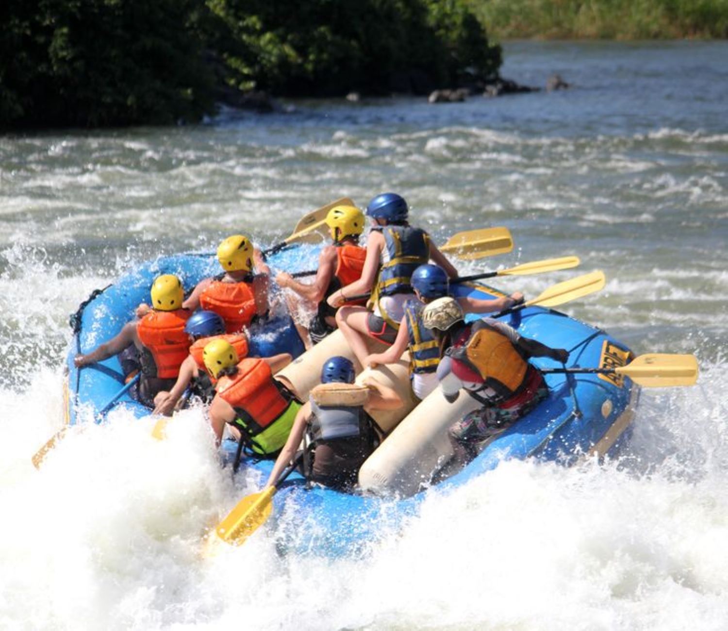 Water Activities in Uganda: The Ultimate Guide to Aquatic Adventures on the Nile & Beyond
