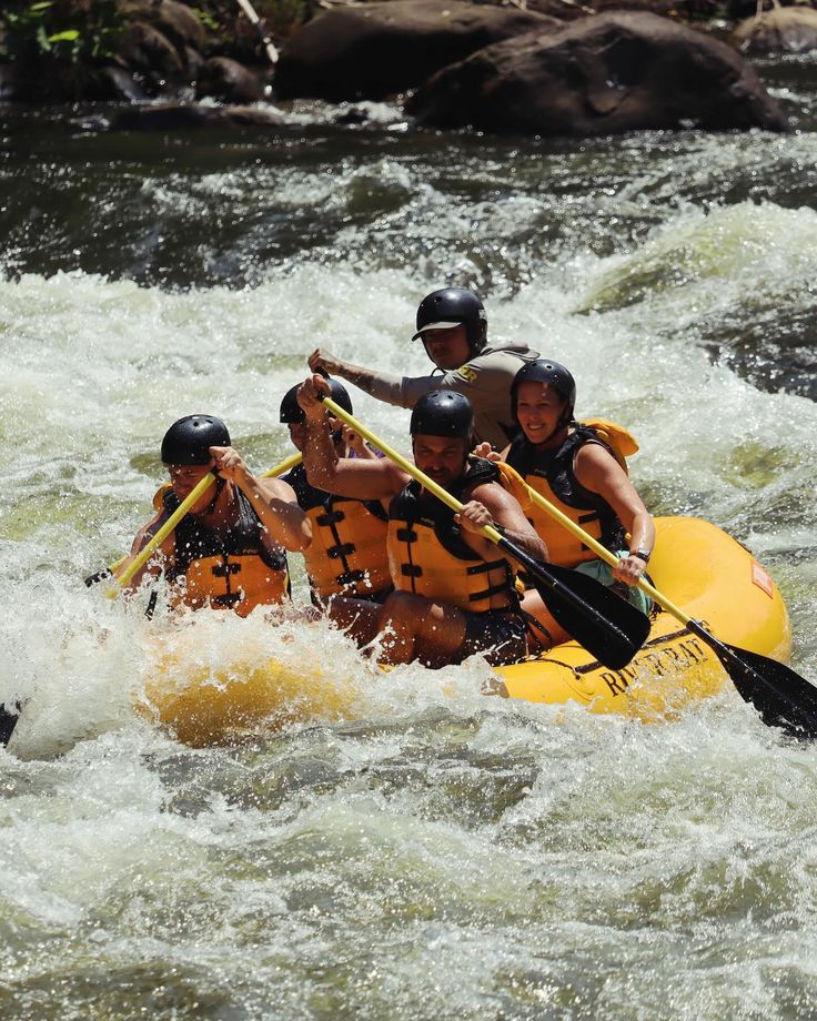 Grade 5 Rafting vs. Family Float Trips: Best Jinja Adventure for YOU (2026)